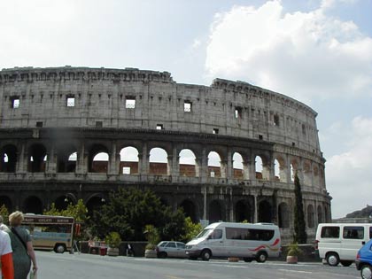 Walking around Rome, and finding the Collesium